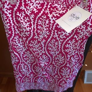 Due maternity skirt with tags